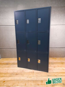 Lockerkast 9-deurs €199,-
