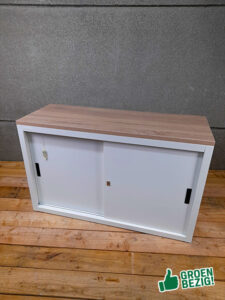 Schuifdeurkast 120x75 met topblad €129,-